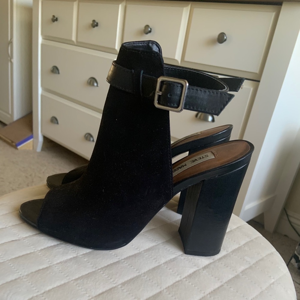 COPY - Steve Madden Peep Toe Chunky Heels in Black